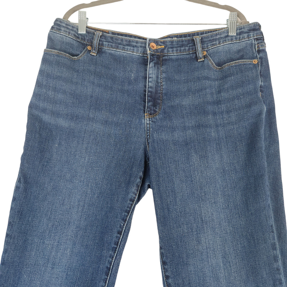 Lands End Jeans Womens Sz 16 Mid Rise Boot Cut Medium Wash - Picture 2 of 11